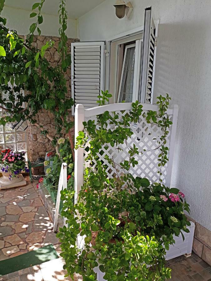 Beautiful Apartment Duska On The Beach Stanici 外观 照片